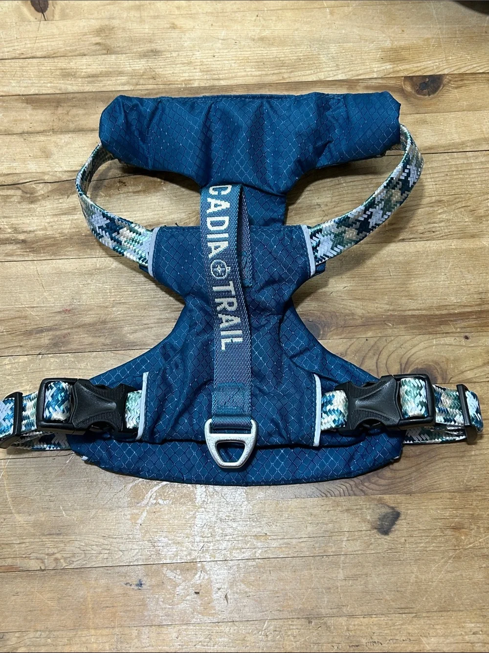 Arcadia Trail Lightweight Dog Harness Medium Mountain Hiking Walks Comfy EUC